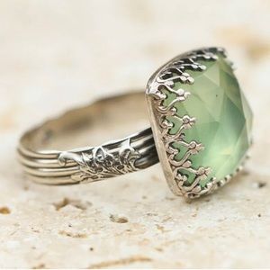 Ladies Natural Moonstone Ring size 10. New!!!